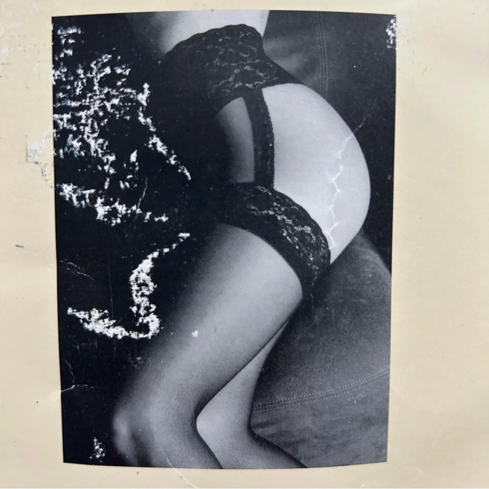 Evan Picone elegant garter